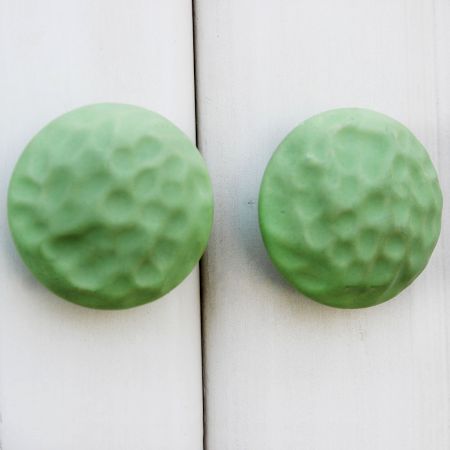 Pea Green Solid Knob